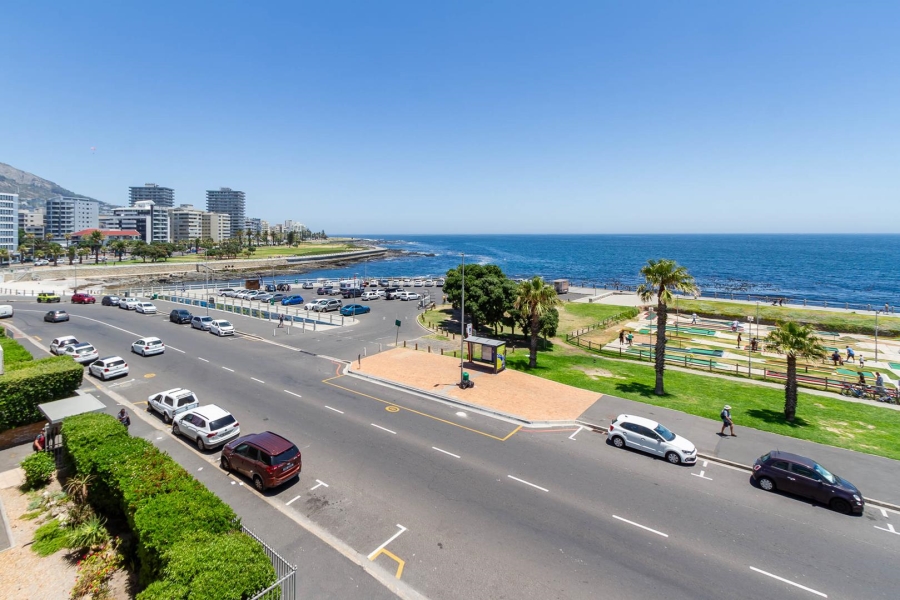To Let 2 Bedroom Property for Rent in Mouille Point Western Cape